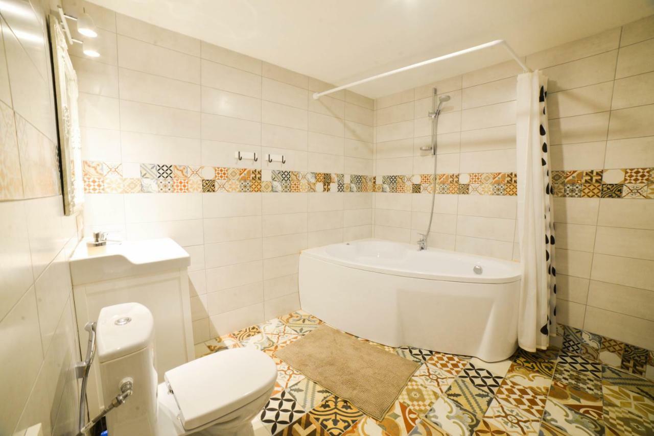 Bear Manor Lacu Muizina Apartment Pale Luaran gambar