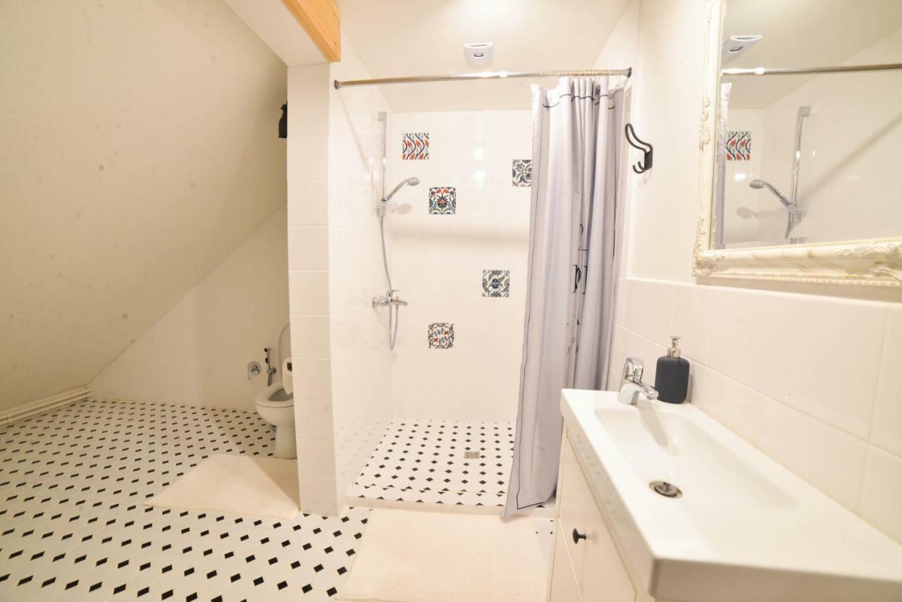 Bear Manor Lacu Muizina Apartment Pale Luaran gambar