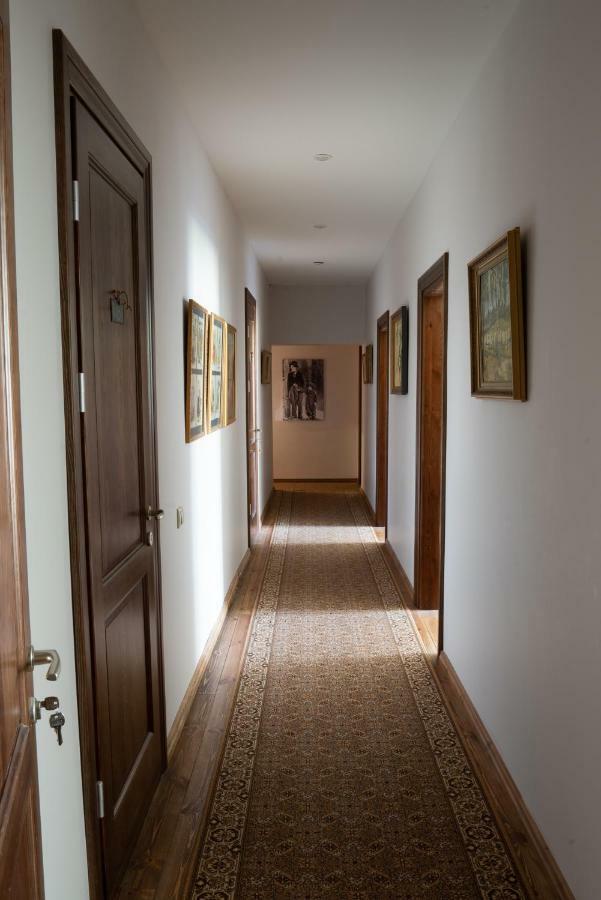 Bear Manor Lacu Muizina Apartment Pale Luaran gambar